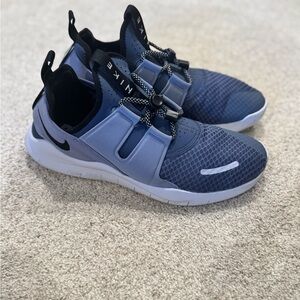 Nike Navy Free RN Commuter